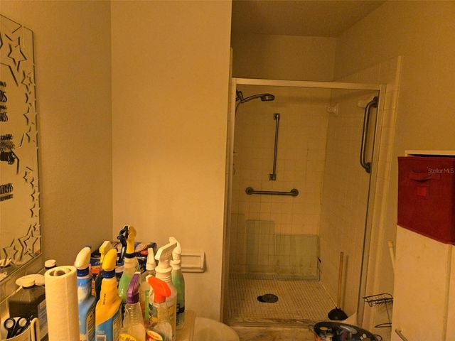 211 RICKENBACKER DRIVE, Sun City Center, FL 33573