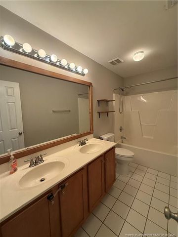 136 Bennington Drive, Raeford, NC 28376