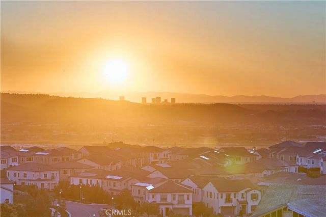 109 Oakstone, Irvine, CA 92618