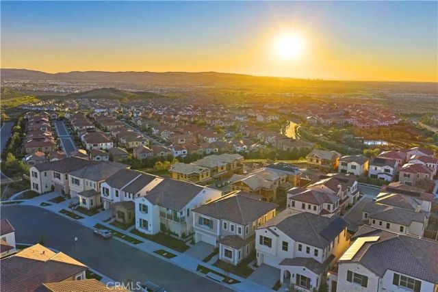 109 Oakstone, Irvine, CA 92618