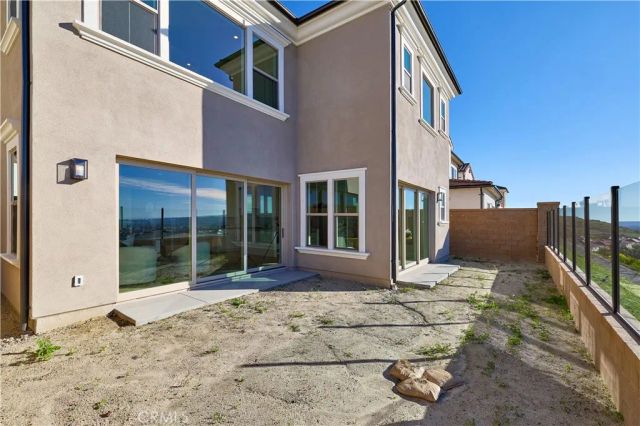 109 Oakstone, Irvine, CA 92618