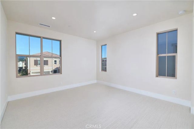 109 Oakstone, Irvine, CA 92618