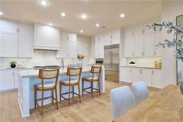 109 Oakstone, Irvine, CA 92618