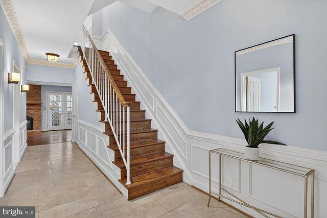 5309 SHERIER PL NW, Washington, DC 20016