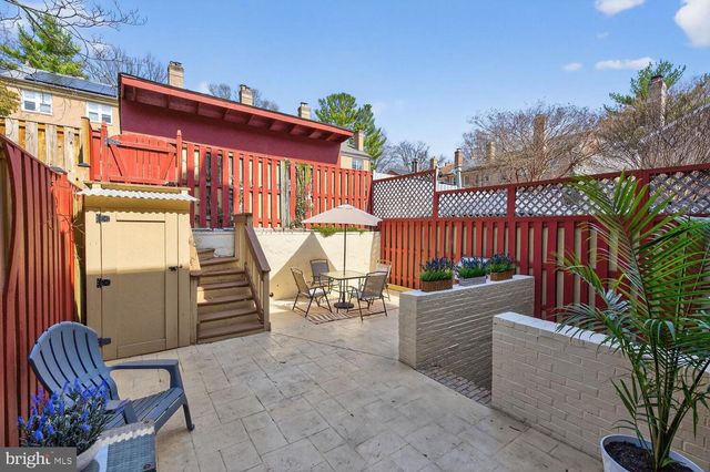 5309 SHERIER PL NW, Washington, DC 20016