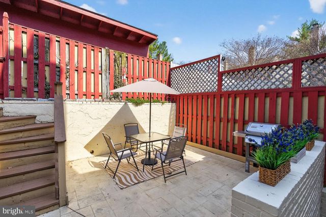 5309 SHERIER PL NW, Washington, DC 20016