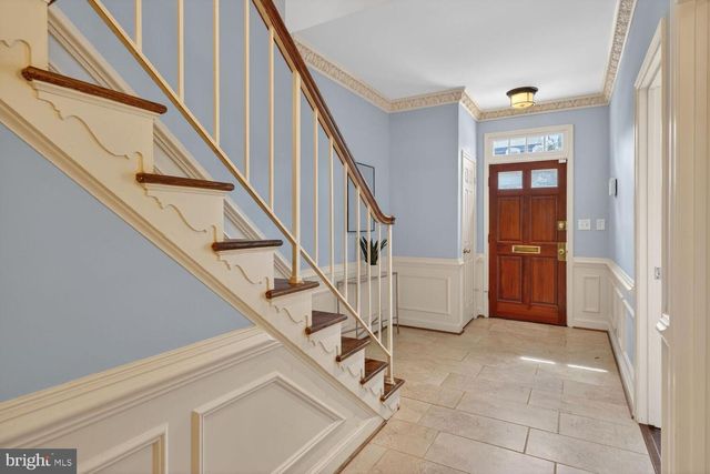 5309 SHERIER PL NW, Washington, DC 20016