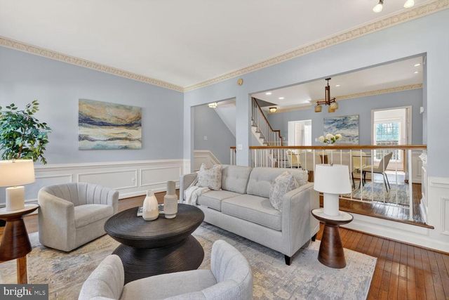 5309 SHERIER PL NW, Washington, DC 20016