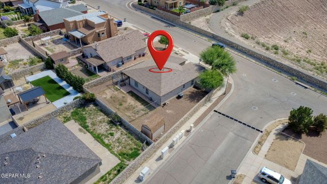 6781 PARQUE DEL SOL Drive, El Paso, TX 79911