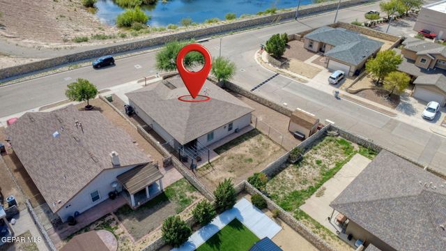 6781 PARQUE DEL SOL Drive, El Paso, TX 79911
