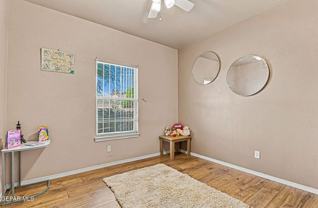 6781 PARQUE DEL SOL Drive, El Paso, TX 79911