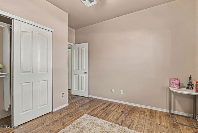 6781 PARQUE DEL SOL Drive, El Paso, TX 79911