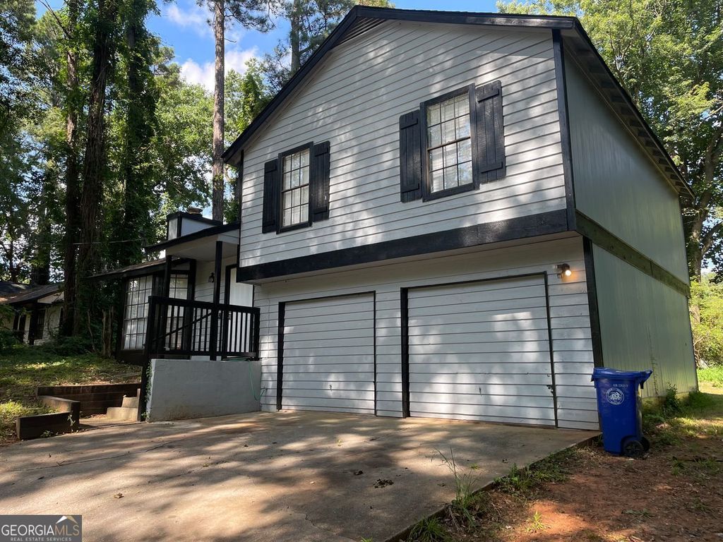 4064 PANOLA WOODS Drive, Stonecrest, GA 30038 — photo 2