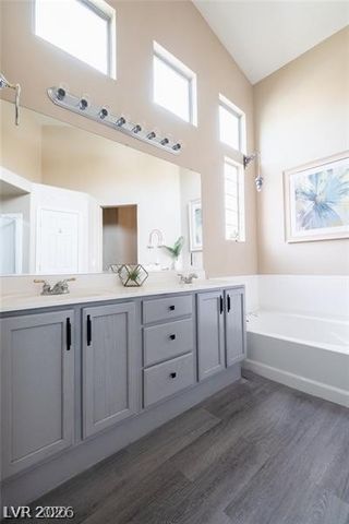 11215 Ivybridge Avenue, Las Vegas, NV 89138