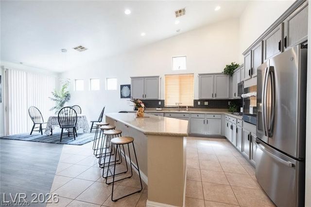 11215 Ivybridge Avenue, Las Vegas, NV 89138