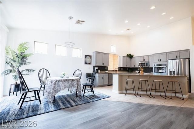 11215 Ivybridge Avenue, Las Vegas, NV 89138