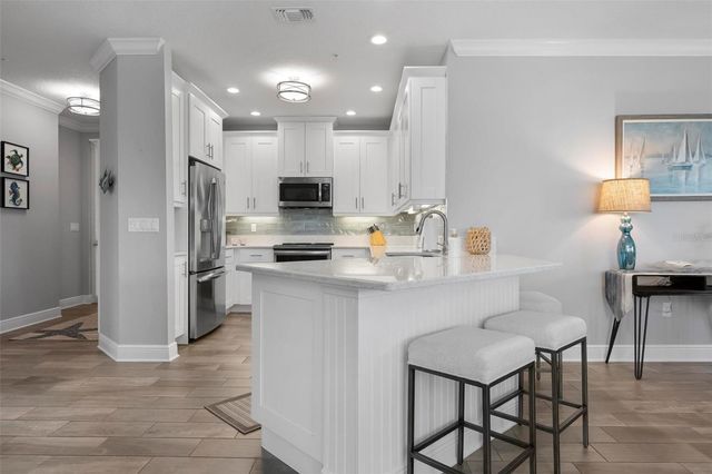 7730 34TH AVENUE W 103, Bradenton, FL 34209