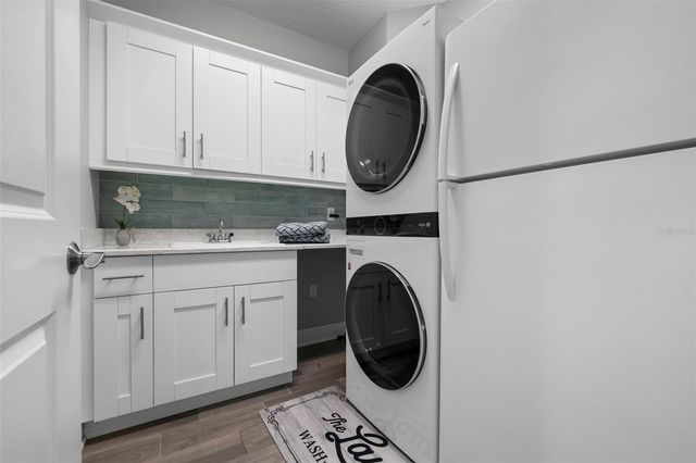 7730 34TH AVENUE W 103, Bradenton, FL 34209