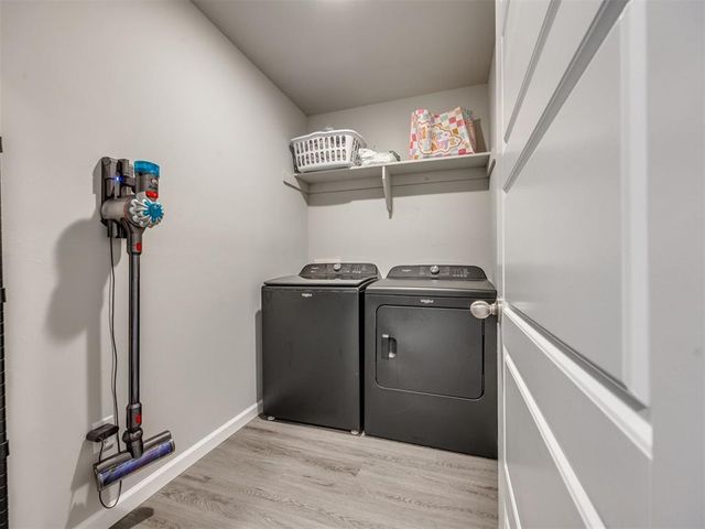 4137 Sara Park Drive, Mustang, OK 73064