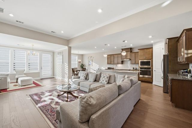 321 Bear Way, Hoschton, GA 30548