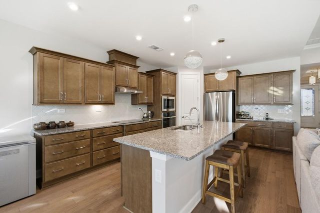 321 Bear Way, Hoschton, GA 30548