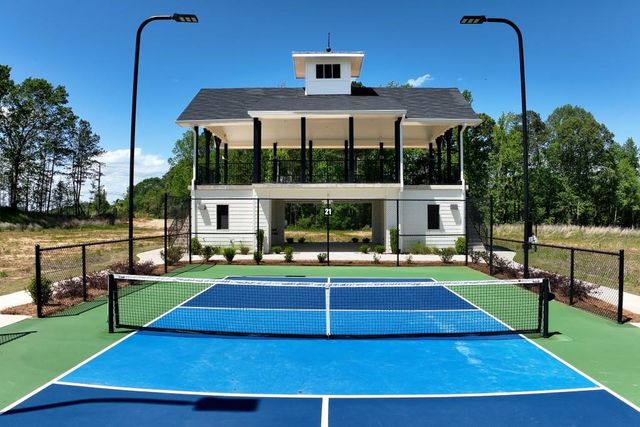 321 Bear Way, Hoschton, GA 30548