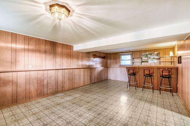 5839 Edward Drive, Oak Forest, IL 60452