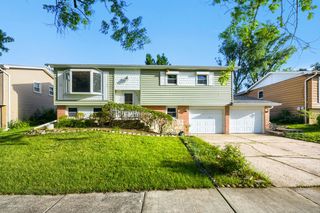 5839 Edward Drive, Oak Forest, IL 60452