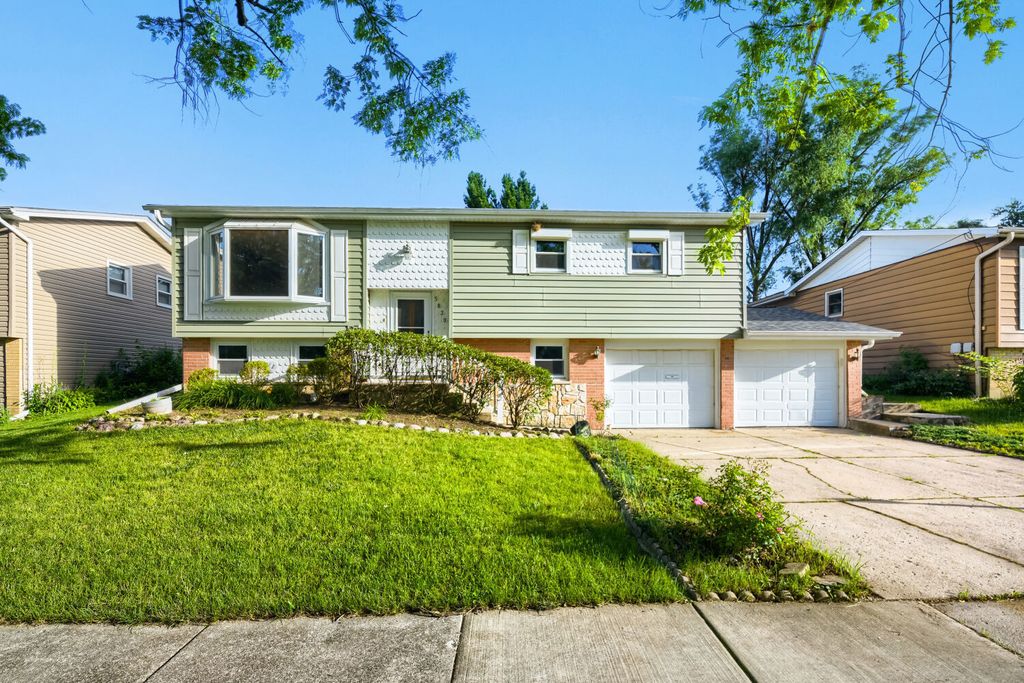 5839 Edward Drive, Oak Forest, IL 60452