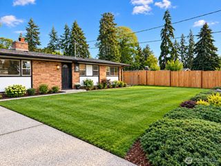 9015 Hipkins Road SW, Lakewood, WA 98498