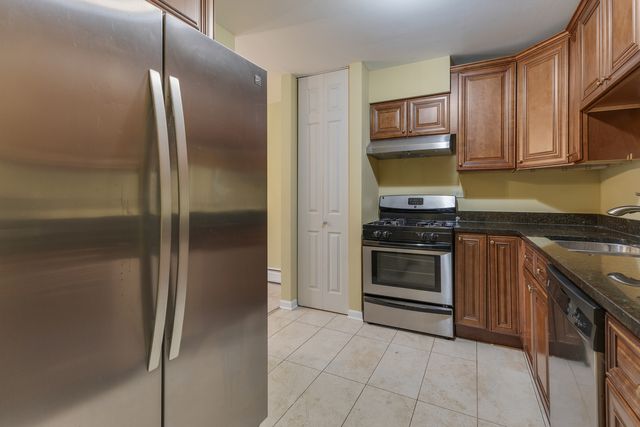 3100 Bayside Drive 3, Palatine, IL 60074