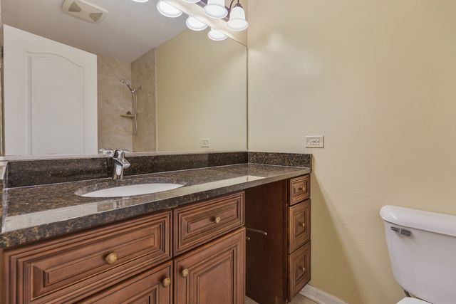 3100 Bayside Drive 3, Palatine, IL 60074