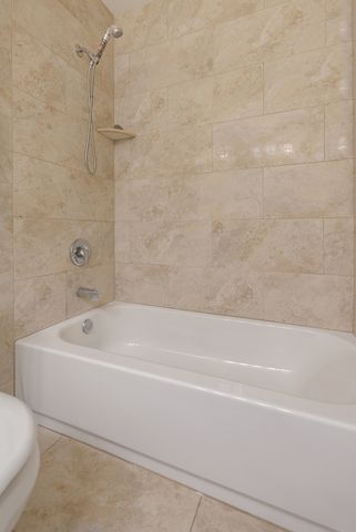 3100 Bayside Drive 3, Palatine, IL 60074