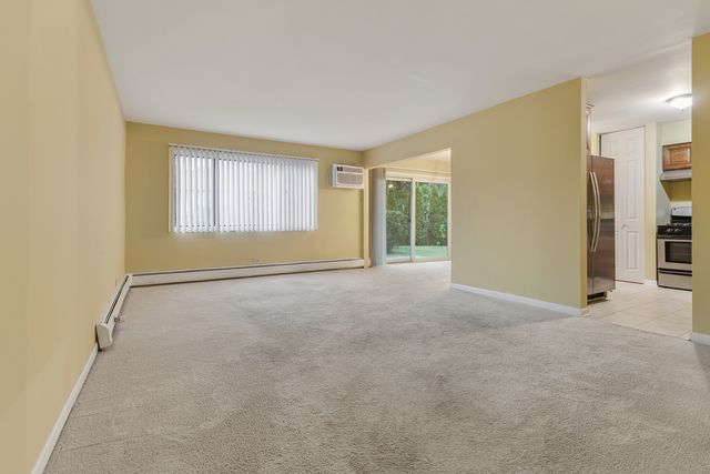 3100 Bayside Drive 3, Palatine, IL 60074