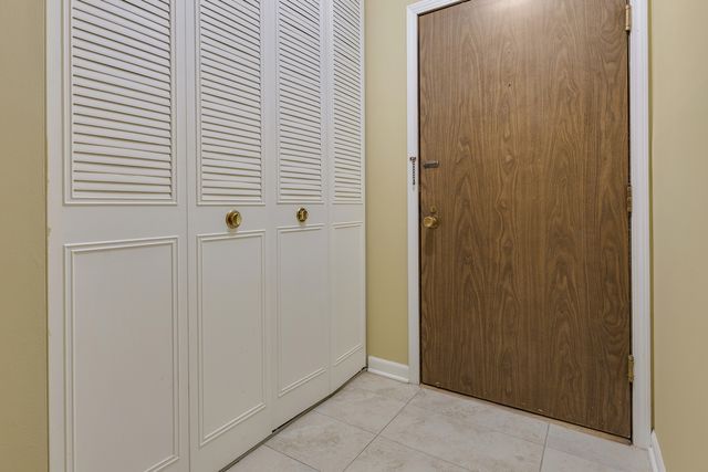 3100 Bayside Drive 3, Palatine, IL 60074