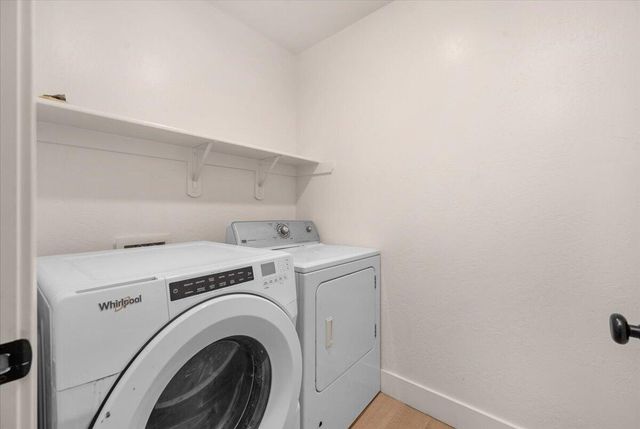 2520 S Spruce Street, Visalia, CA 93292