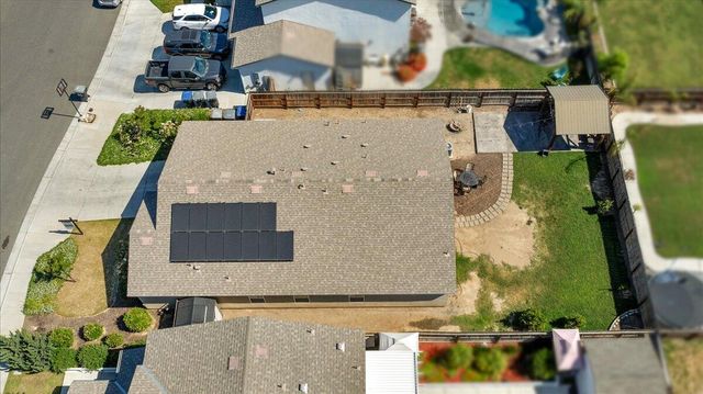 2520 S Spruce Street, Visalia, CA 93292