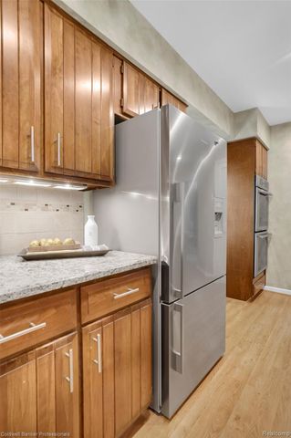 19905 Beverly Road, Beverly Hills Village, MI 48025