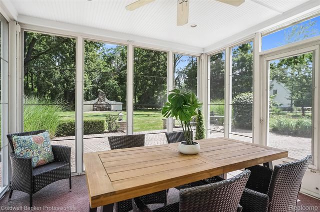 19905 Beverly Road, Beverly Hills Village, MI 48025