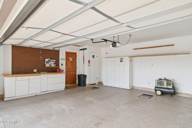 2038 E SOLANO Drive, Phoenix, AZ 85016