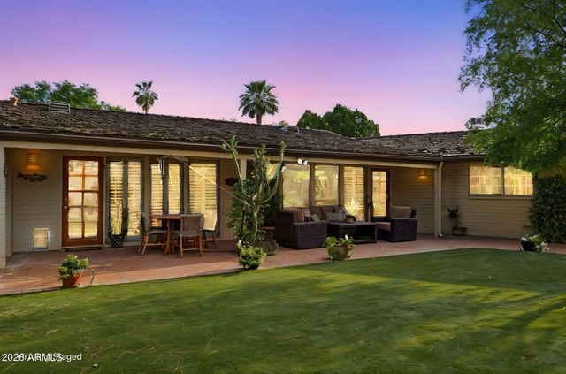 2038 E SOLANO Drive, Phoenix, AZ 85016