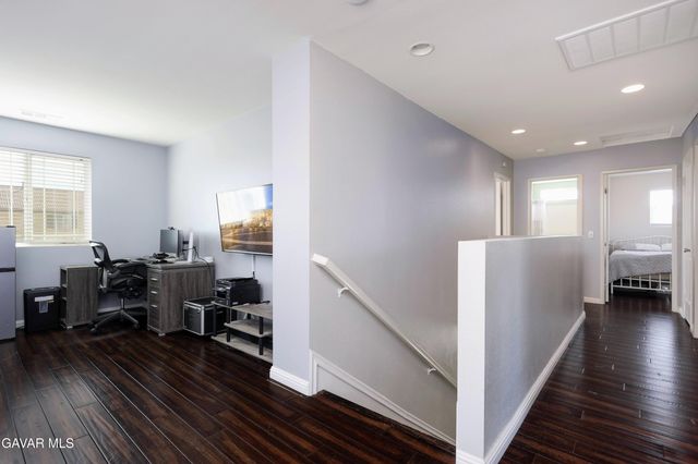 43106 Sondi Drive, Lancaster, CA 93536