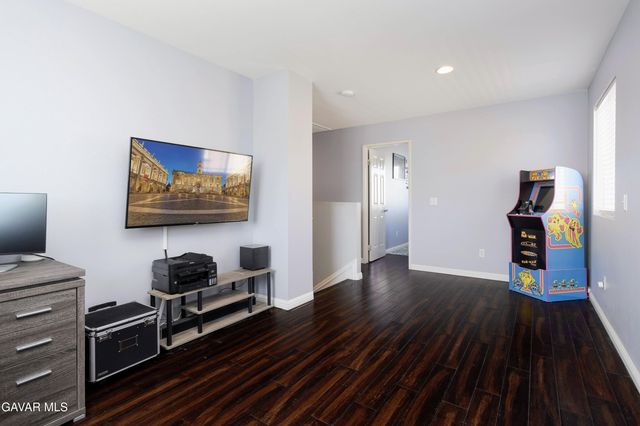 43106 Sondi Drive, Lancaster, CA 93536