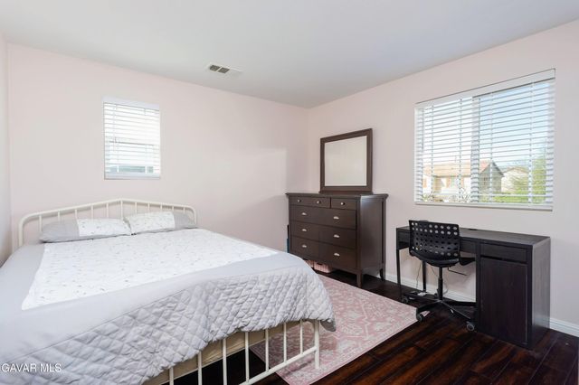 43106 Sondi Drive, Lancaster, CA 93536