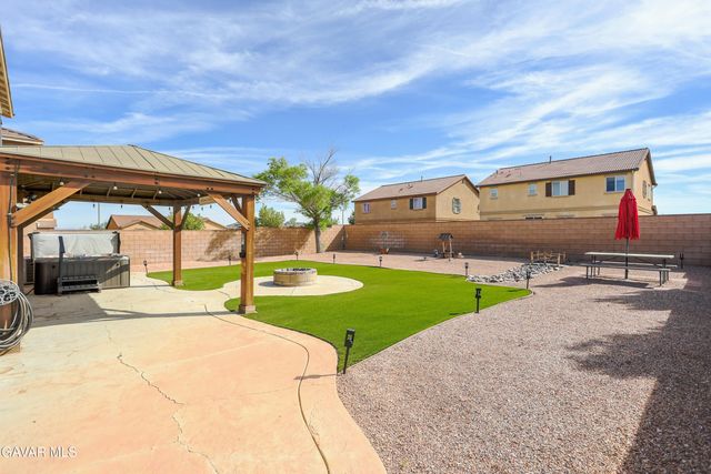 43106 Sondi Drive, Lancaster, CA 93536