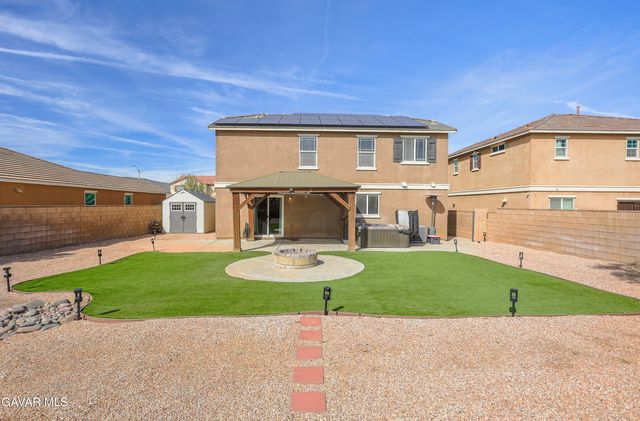 43106 Sondi Drive, Lancaster, CA 93536