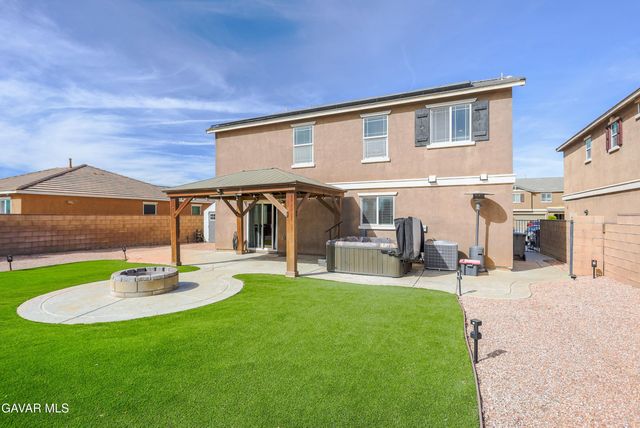 43106 Sondi Drive, Lancaster, CA 93536