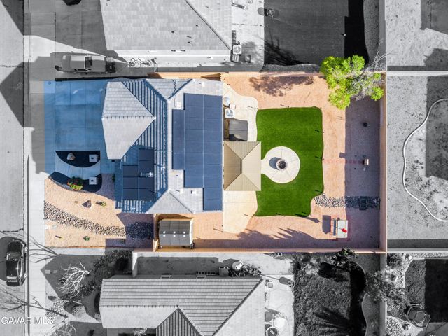 43106 Sondi Drive, Lancaster, CA 93536