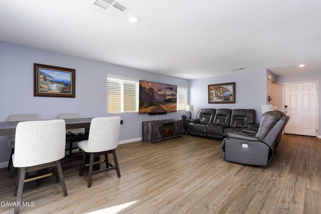 43106 Sondi Drive, Lancaster, CA 93536