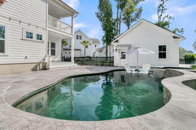 3965 Bryson Lane, Mount Pleasant, SC 29466
